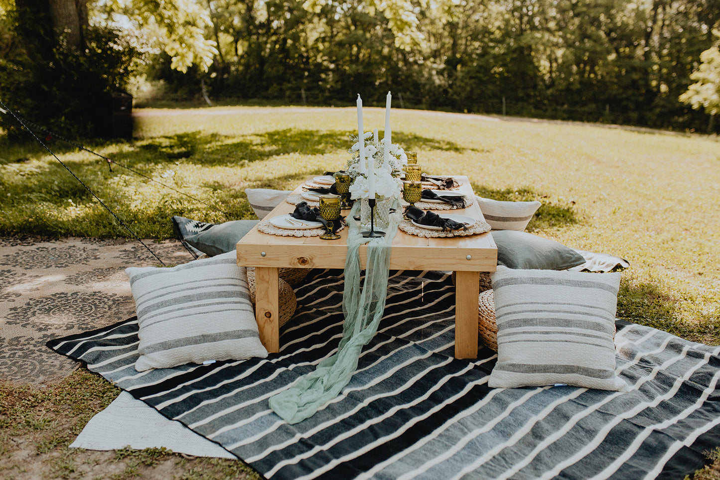 Caminante Greyscale Blanket